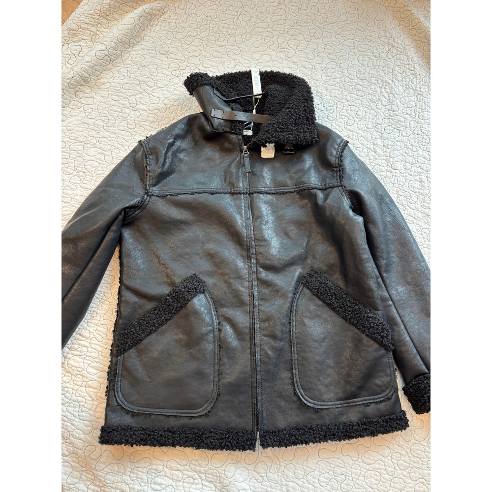 Max Studio Women's Vegan Leather Jacket Size Small‎
